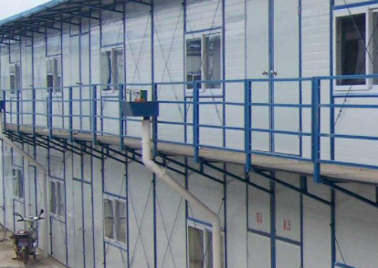 安徽彩鋼房廠家彩鋼房有哪些優(yōu)勢？